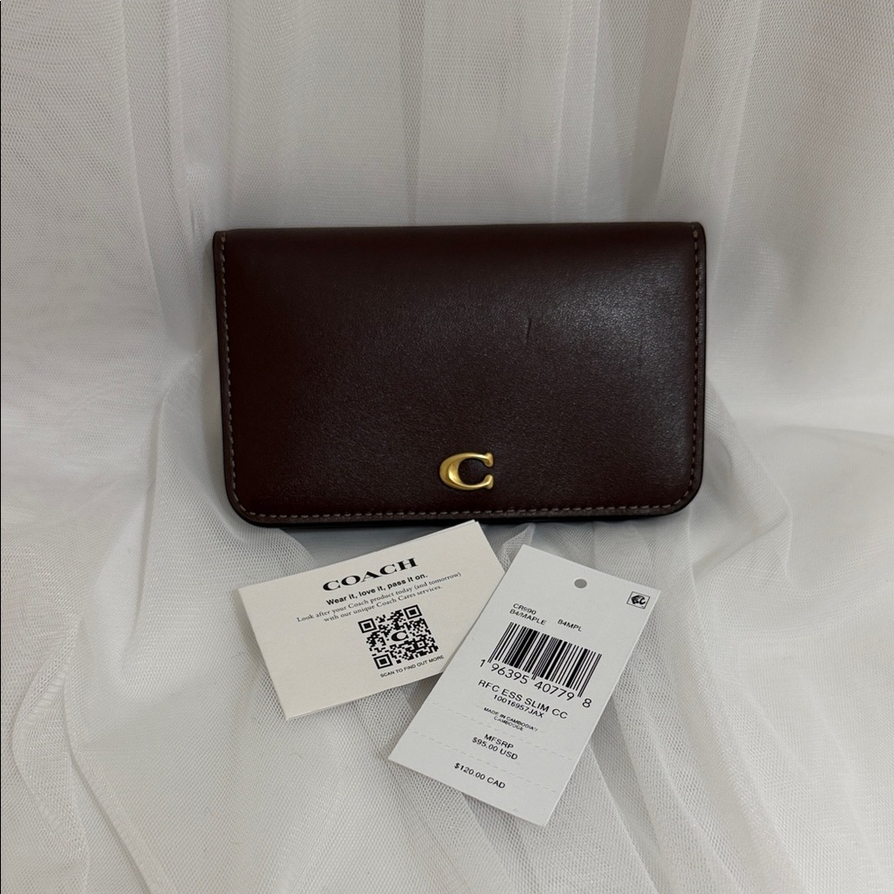 Maple Coach Wallet